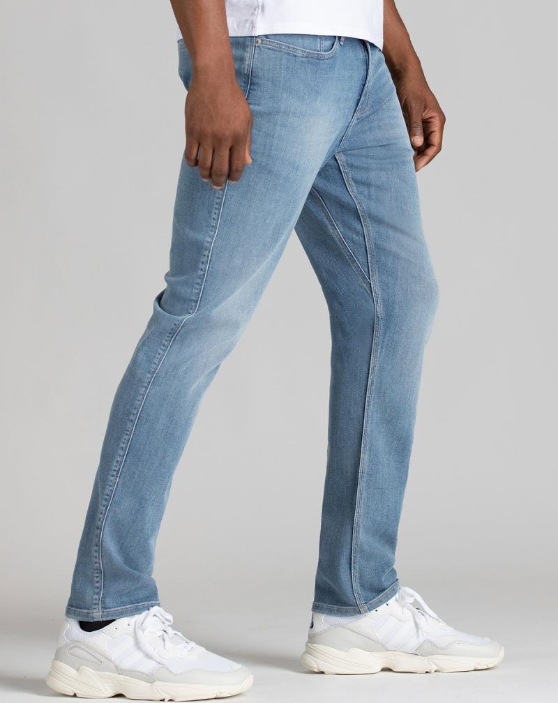 Performance Denim Relaxed Tapered Jeans, 32" Inseam - Rinse - Mens - Cascade 3