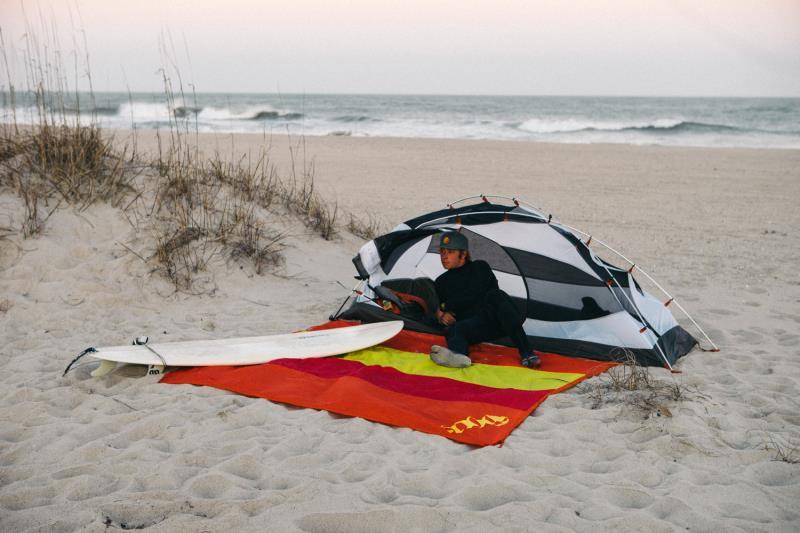 Islander LED Blanket - sunshine 1