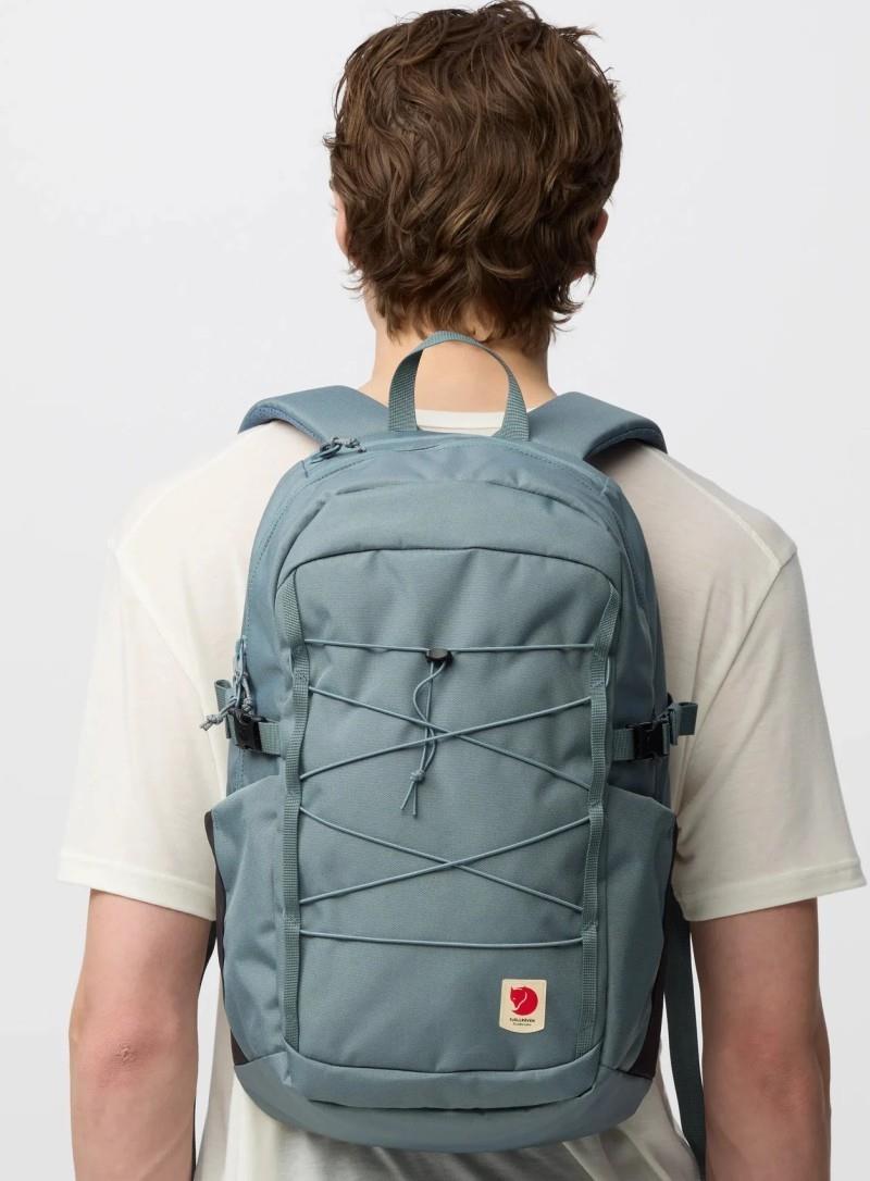 Skule 24 - nimbus blue 1