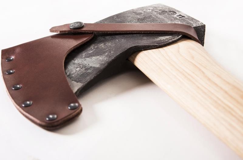 American Felling Axe, Curved Handle - 90cm / 35" - Not Applicable 4