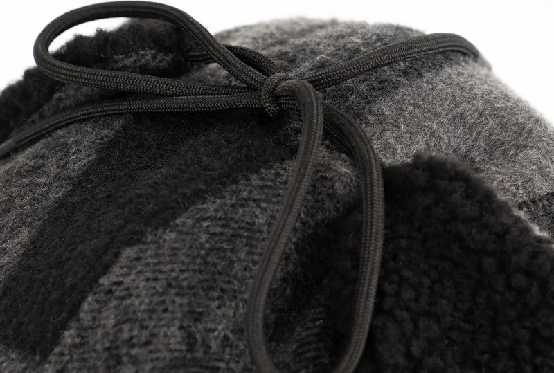 Canadian Winter Cap - charcoal / black 1