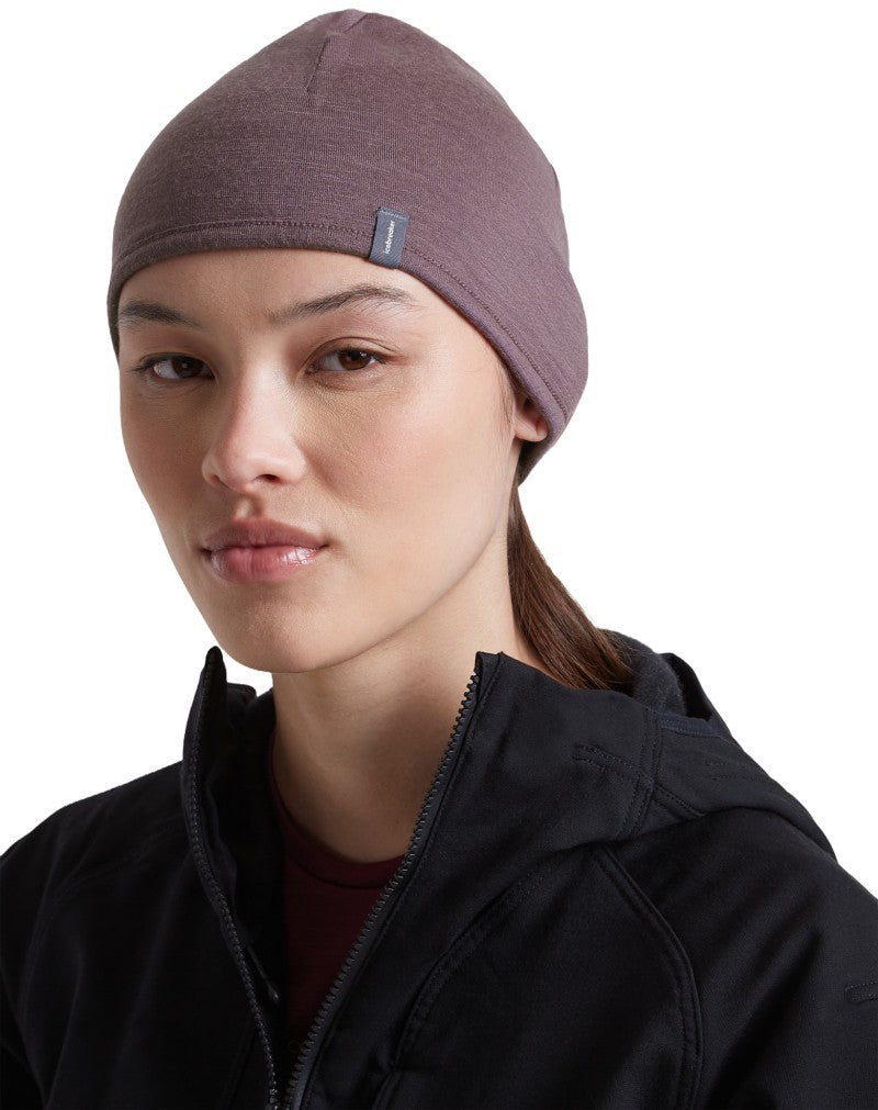 Merino 200 Oasis Reversible Beanie - dark berry / grey plum 1