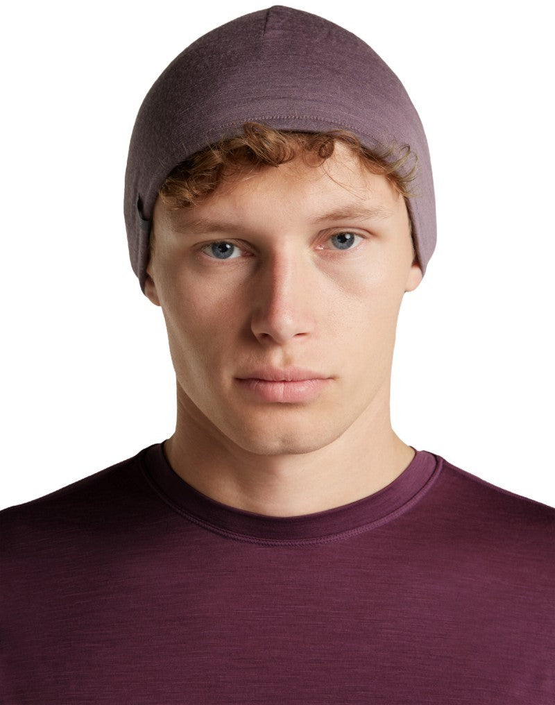 Merino 200 Oasis Reversible Beanie - dark berry / grey plum 1
