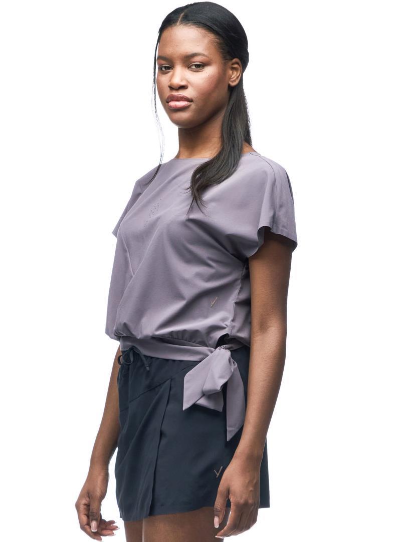 Aleste Cropped Shirt - Womens - Fig 2