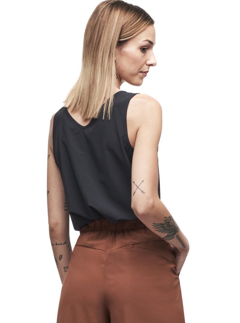 Halka II Tank - Womens - Black 6