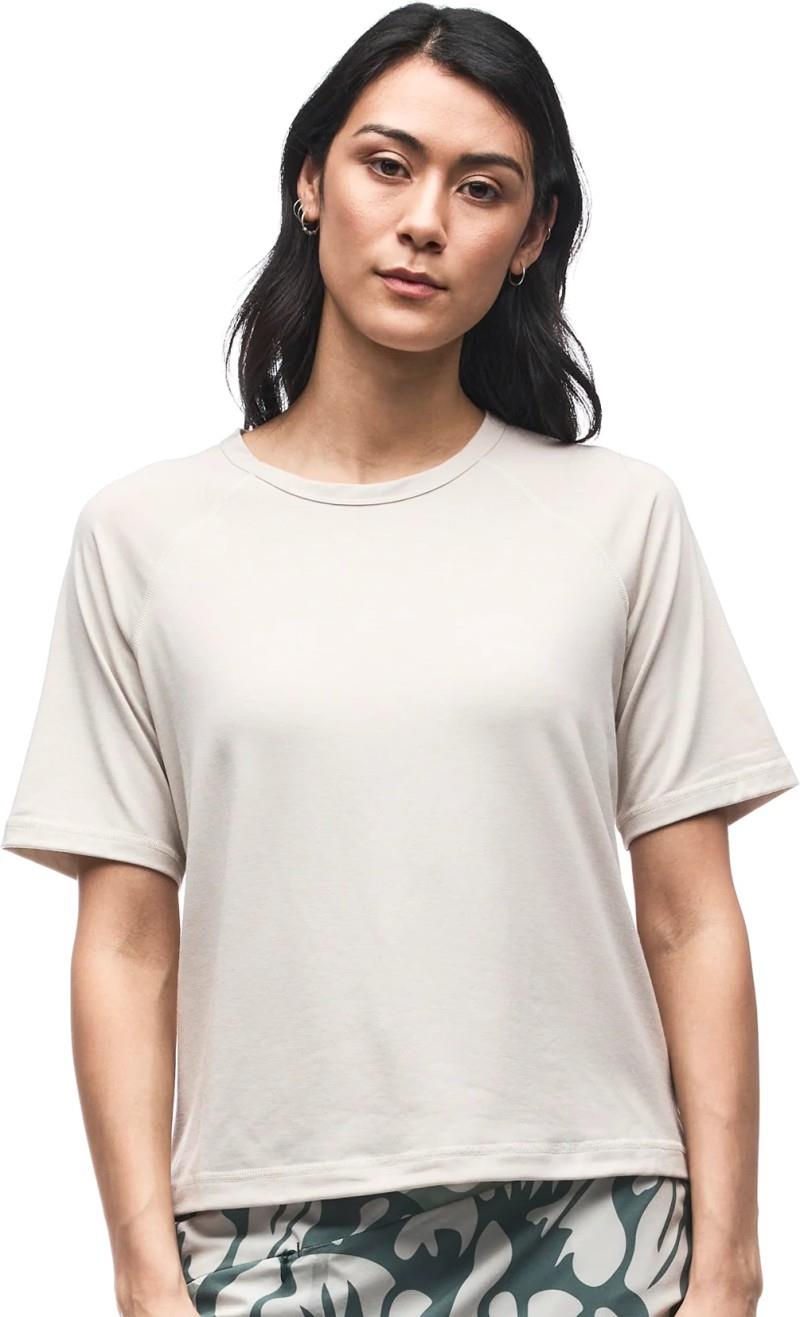 Mova Top - Womens - oyster 1