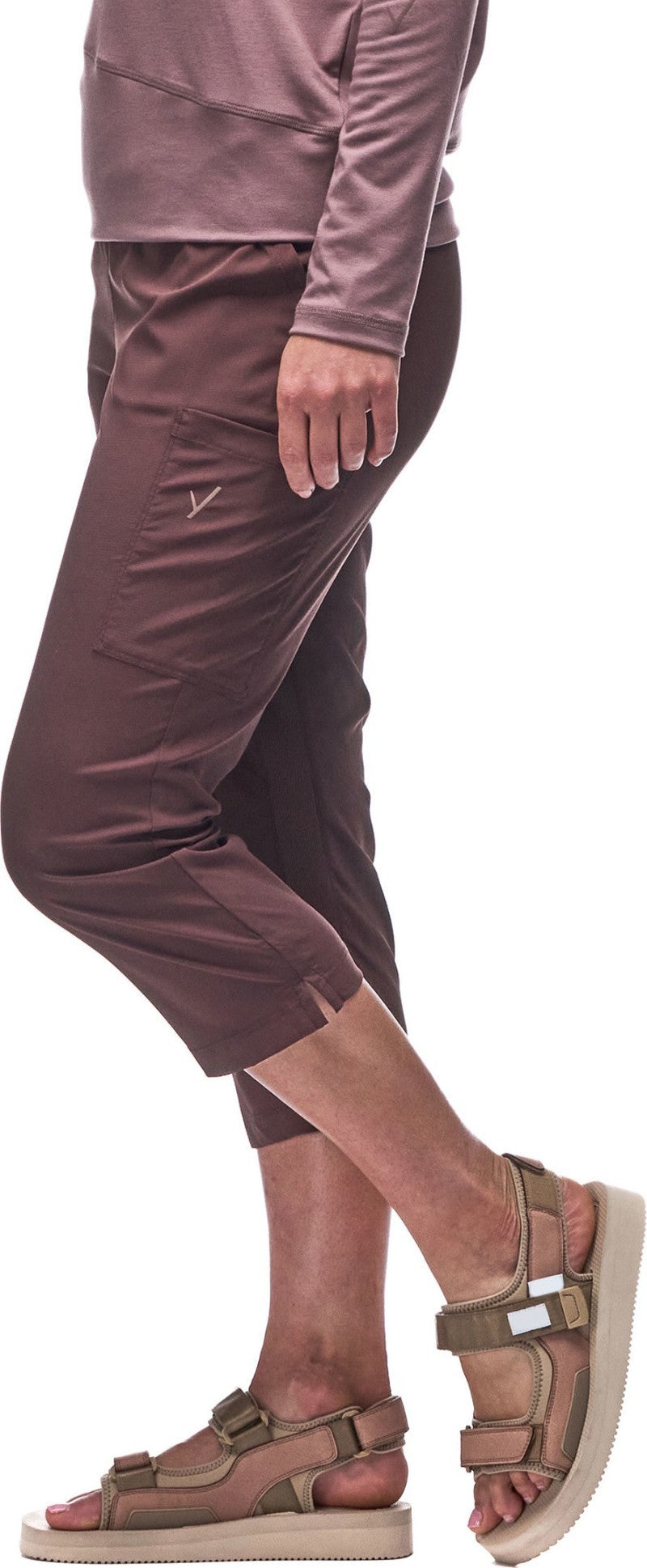 Nakato V Capris - Womens - rosewood 1