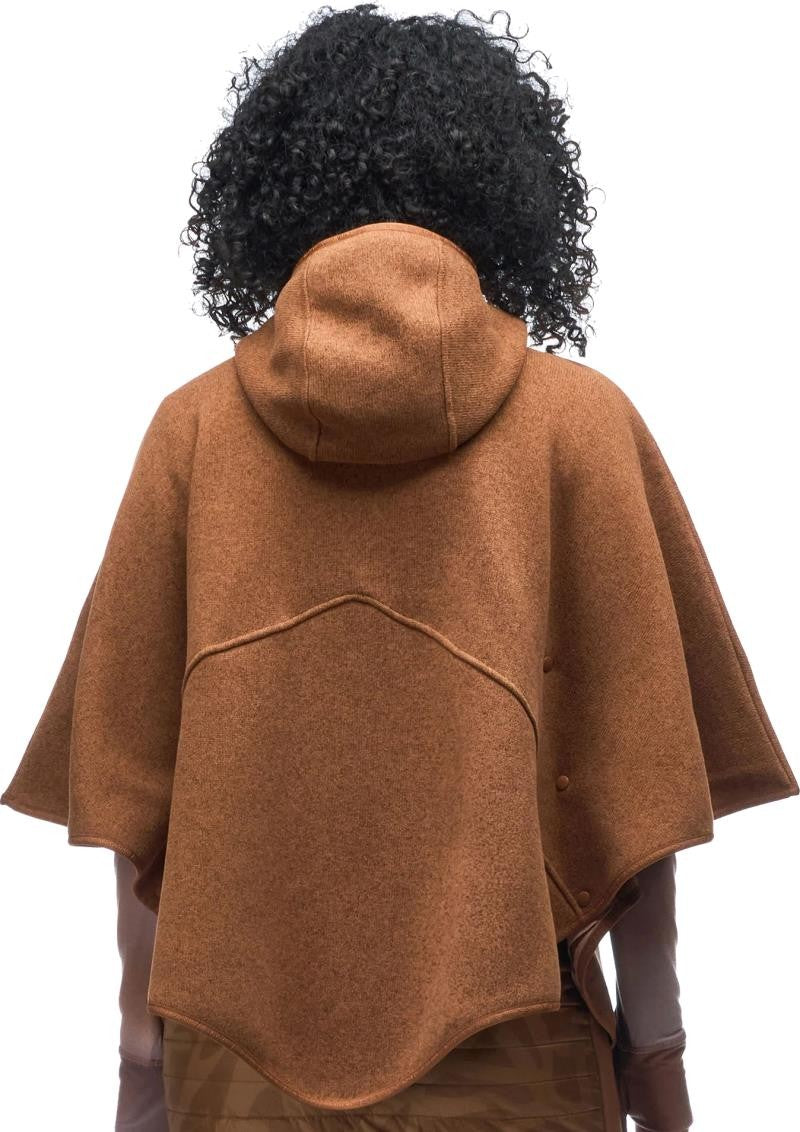 Satu Fleece Poncho - Womens - toffee 1