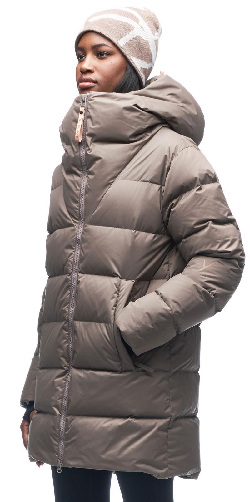 Selimut III Mid Light Down Jacket - Womens - hazy 1