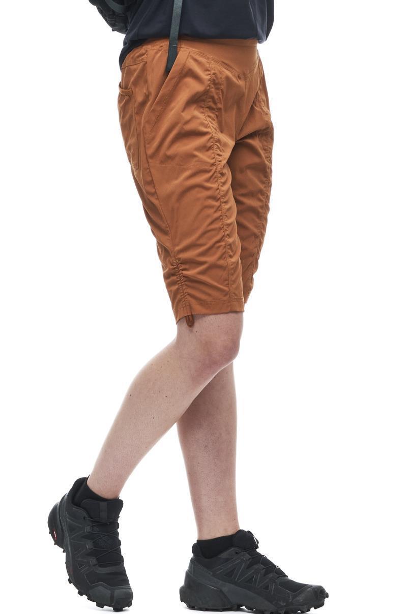 Viajar II Shorts - Womens - Root 2