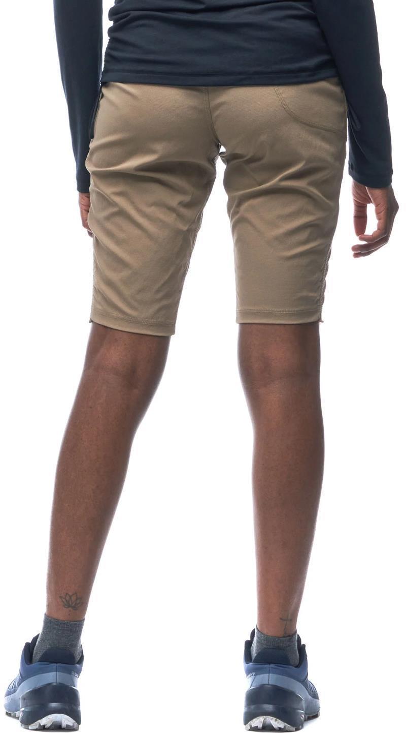 Viajar II Shorts - Womens - Safari 2