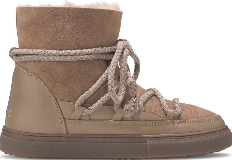 Classic Sneakers - Womens - Macaroon 1