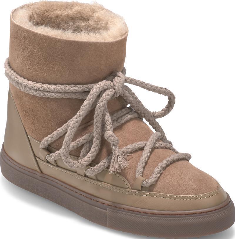 Classic Sneakers - Womens - Macaroon 2