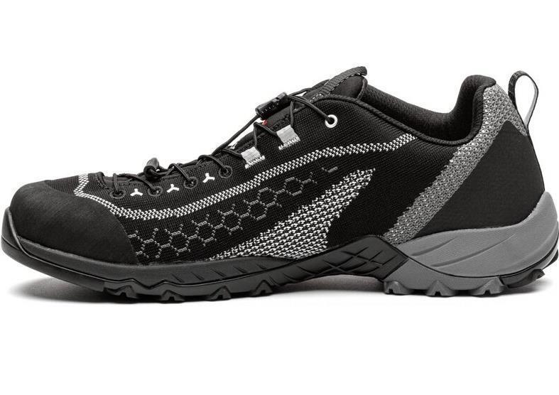 Alpha Knit GTX - Mens - black 1