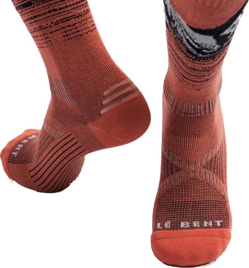 Elyse Saugstad Pro Socks - Womens - Living Coral 2