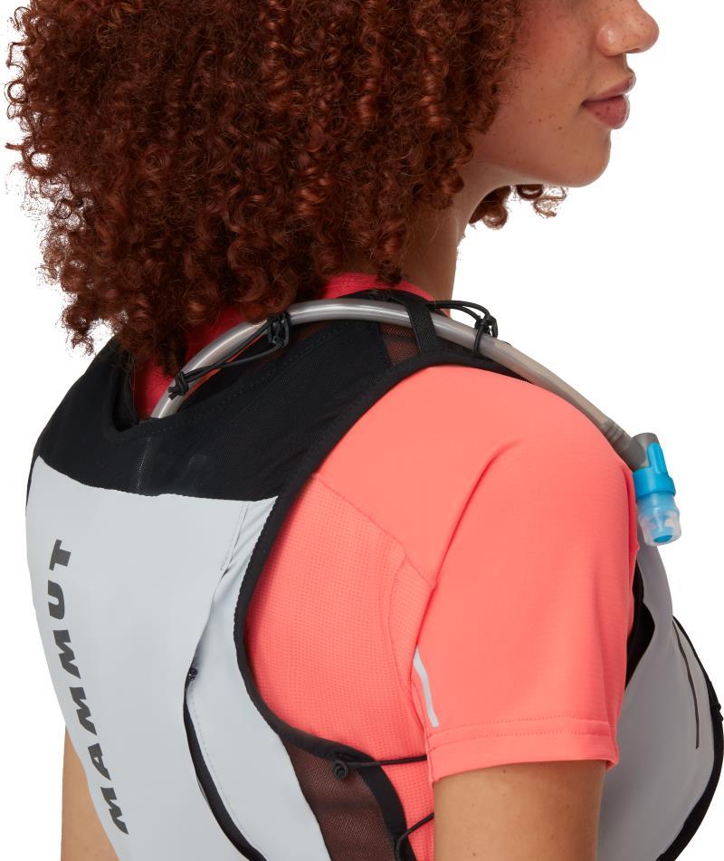 Aenergy TR 5 - Womens - Black / Cloud 3