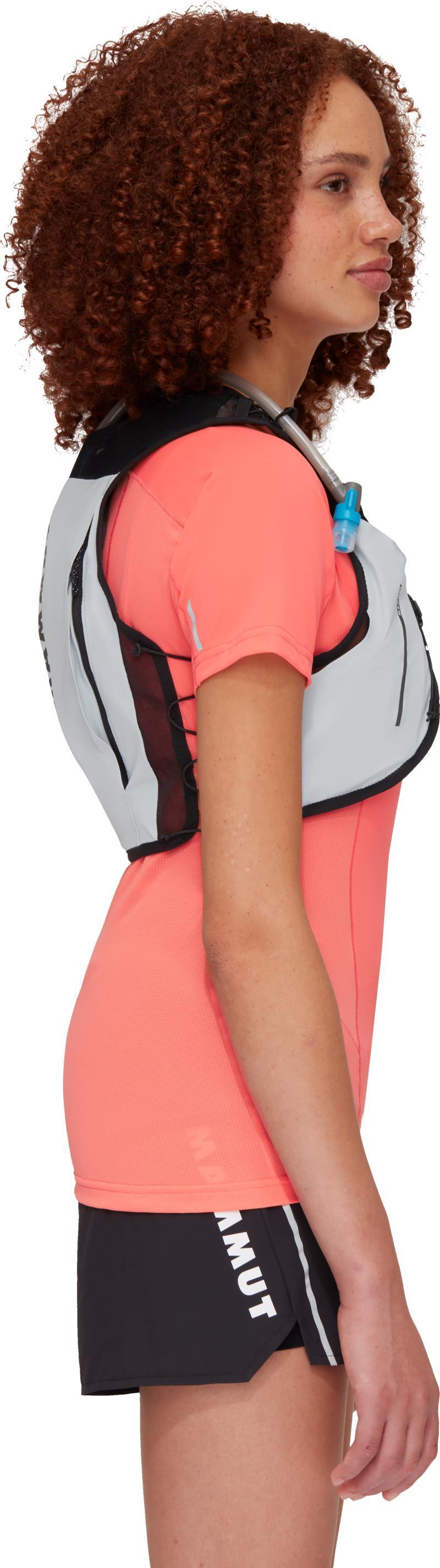 Aenergy TR 5 - Womens - Black / Cloud 5
