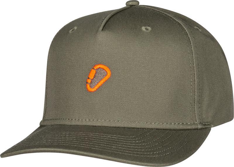 Mountain Cap - iguana carabiner 1