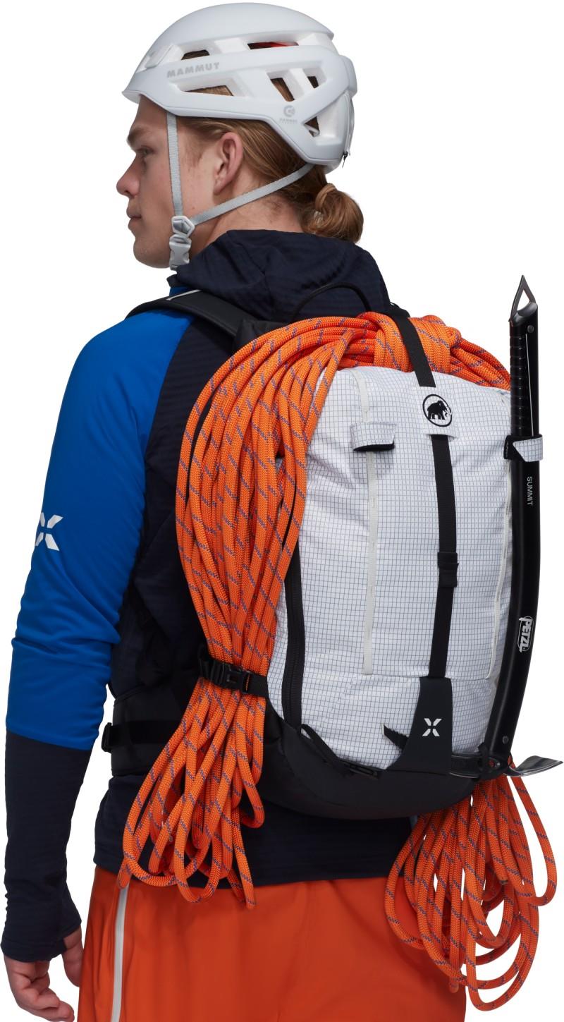 Trion 28L - white / black 1