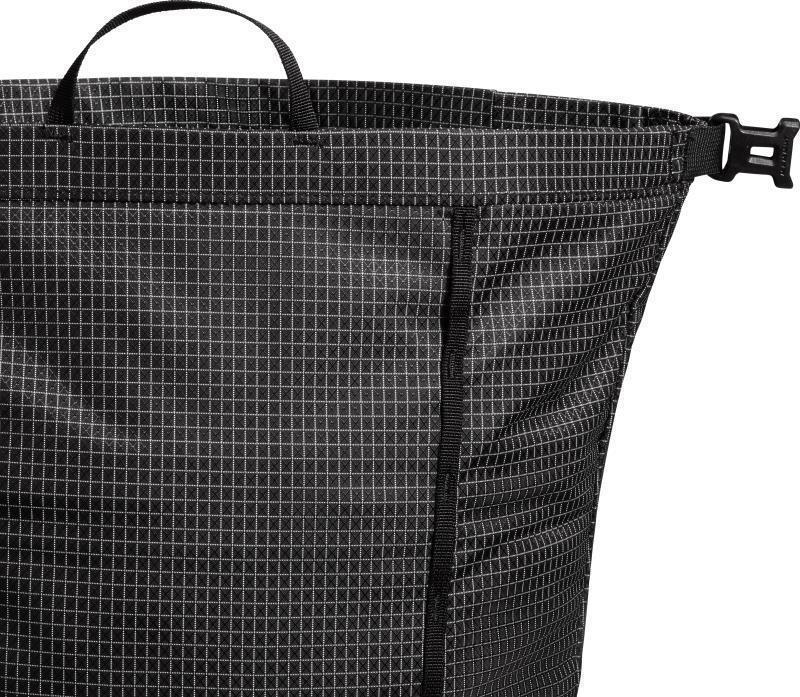 Trion 38L - Black 8