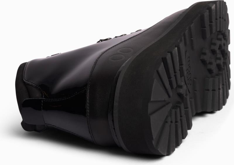 Core Cap Croco, Patent Leather, Shearling Lining - Womens - black 1