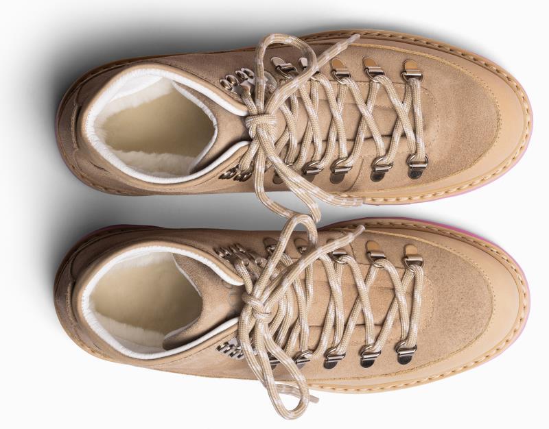 Core Cap Suede, Shearling Lining - Womens - dark beige pink 1
