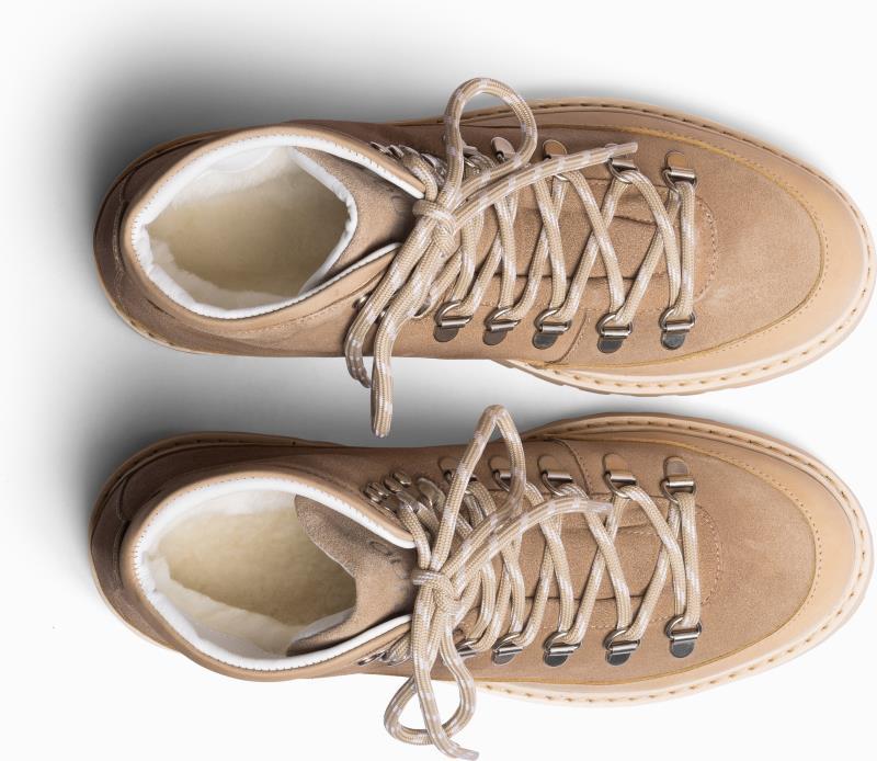 Core Cap Suede, Shearling Lining - Womens - golden dark beige 1