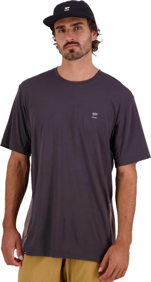 Tarn Merino Shift SS - Mens - Iron / Shale 2