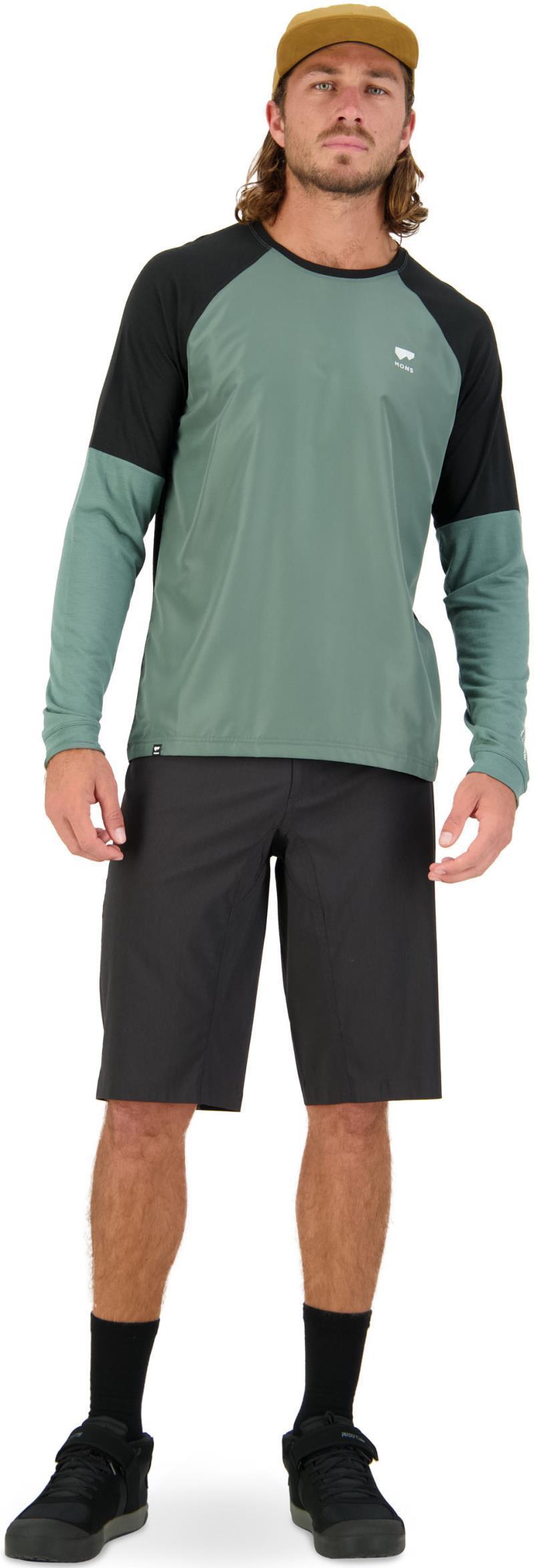 Tarn Merino Shift Wind Jersey - Mens - burnt sage / black 1