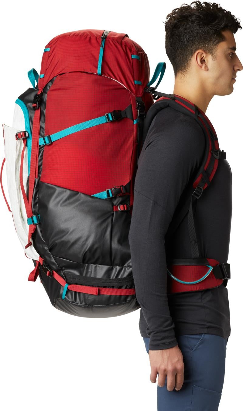 AMG 105 Backpack - alpine red 1
