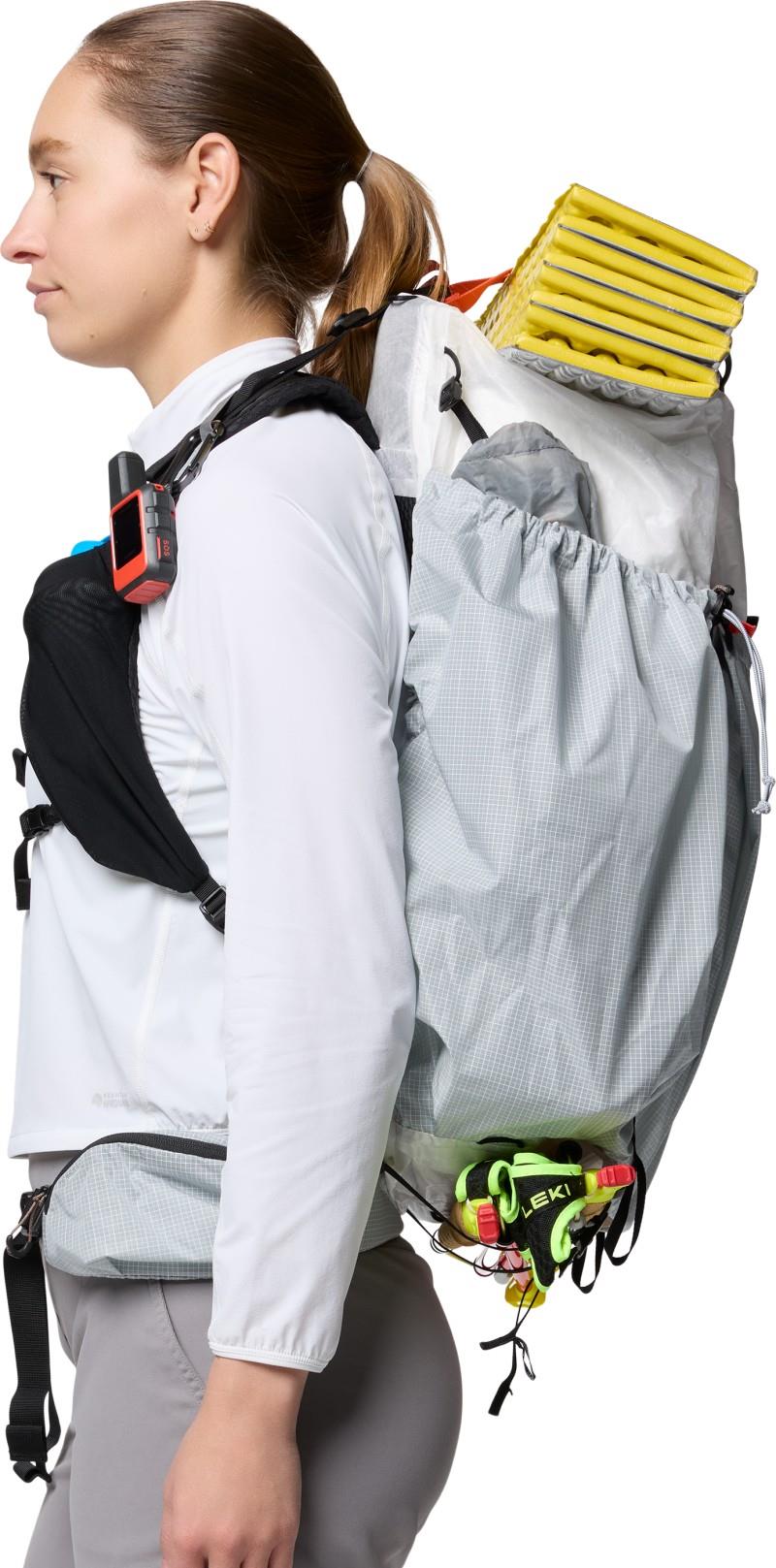 Alakazam 60L Backpack - glacial 1