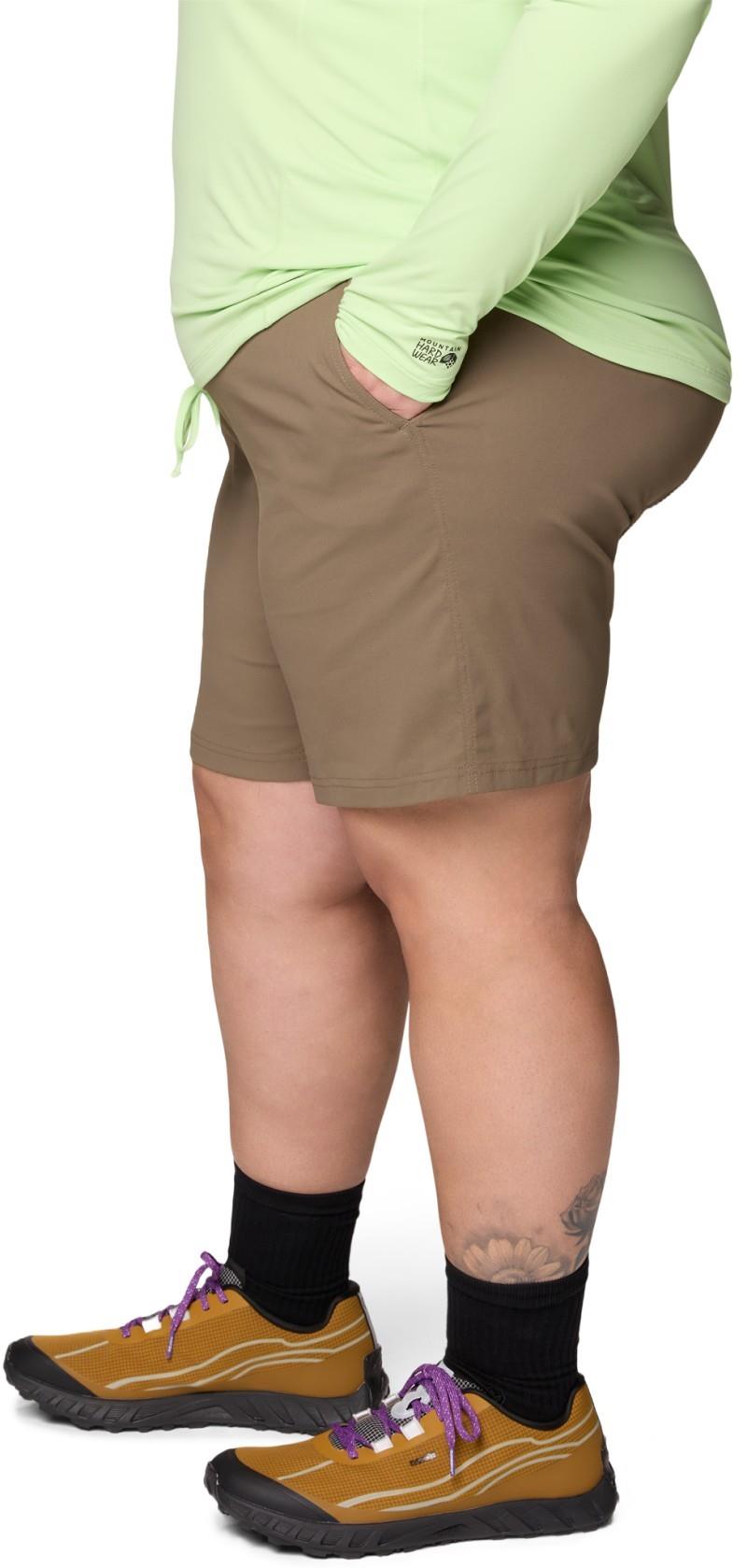 Dynama Bermuda Shorts, Extended - Womens - tierra 1
