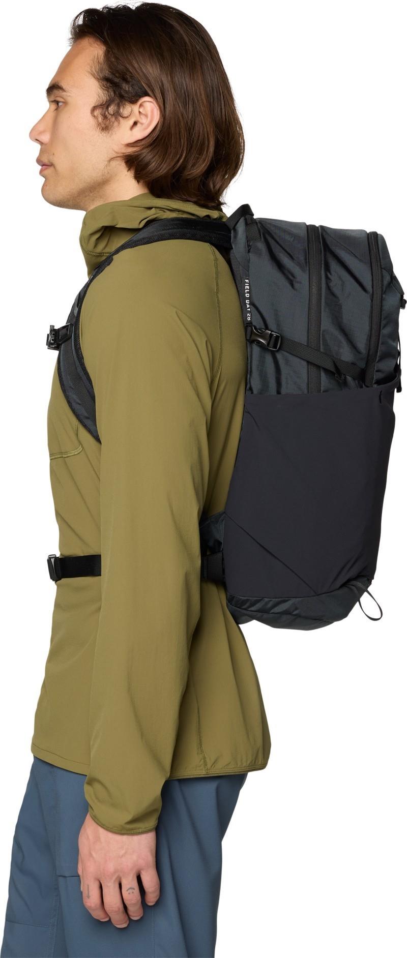 Field Day 28L Backpack - dark storm 1
