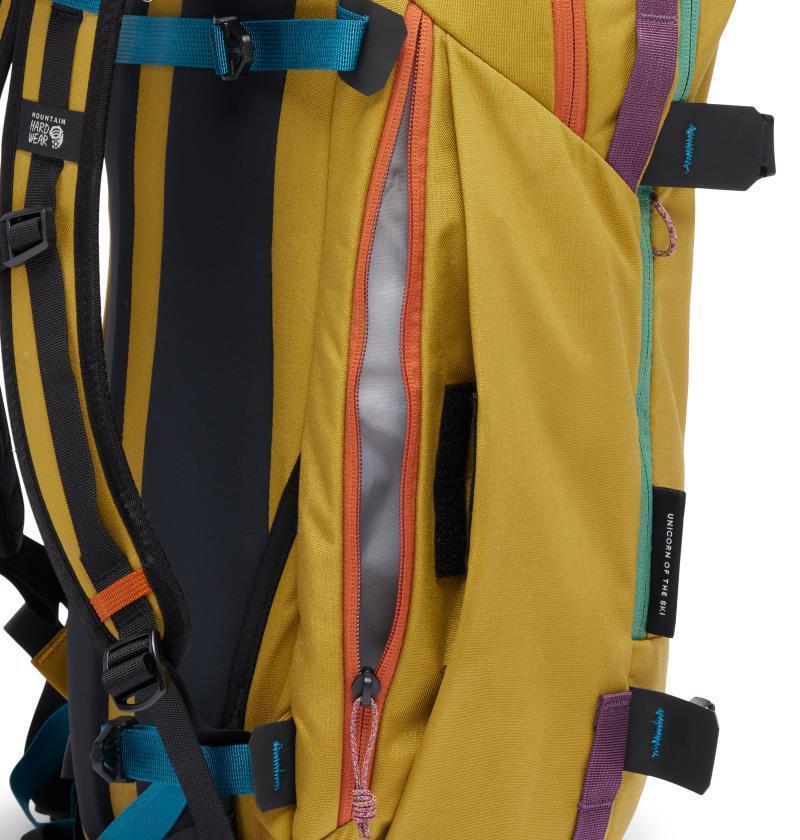 Gnarwhal 25L Backpack - Dark Bolt 5