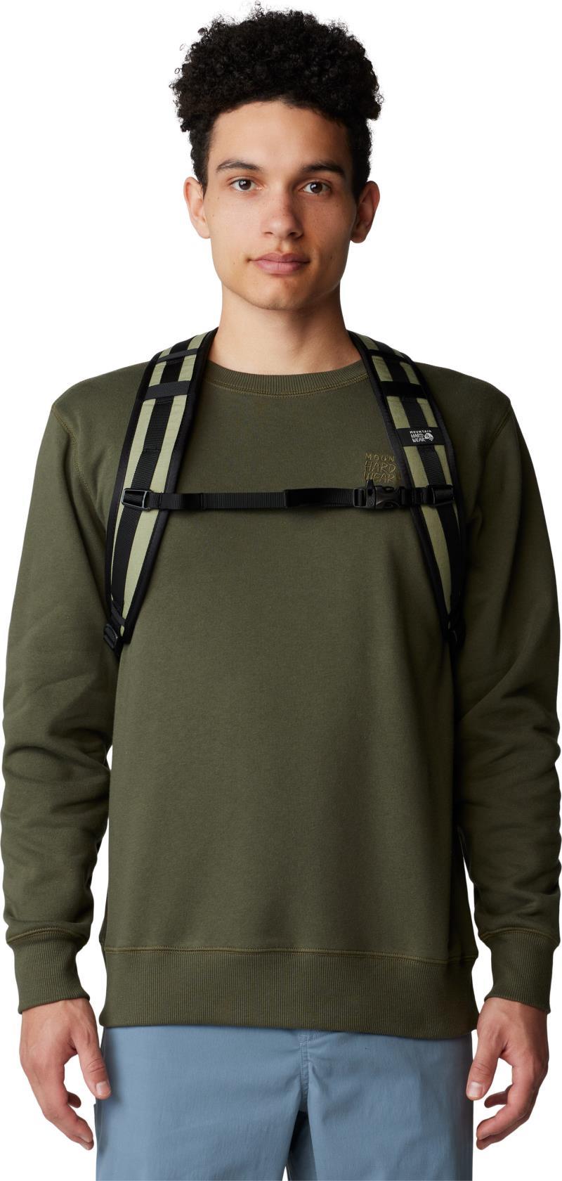 MHW Logo Pullover Crew - Mens - Dark Pine 3