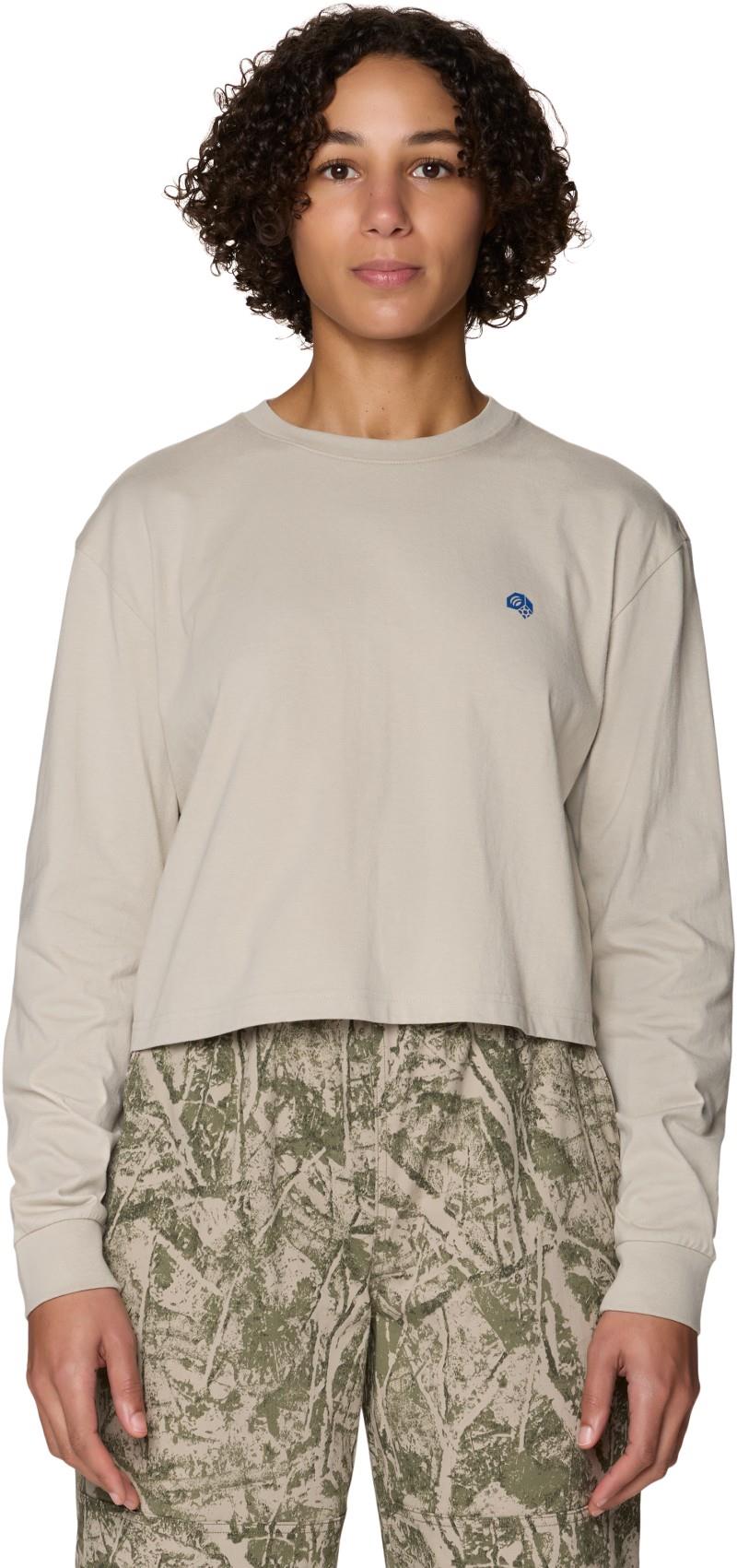 MHW Seeking Wilder Paths Crop LS - Womens - sandblast 1