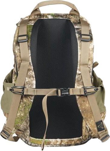 Treehouse 16 - realtree apx 1