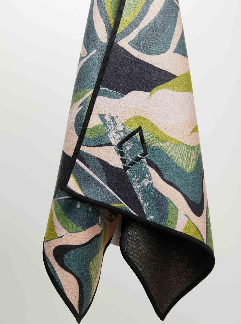 Do Anything Mini Fitness Towel - Monstera Green Pink 3