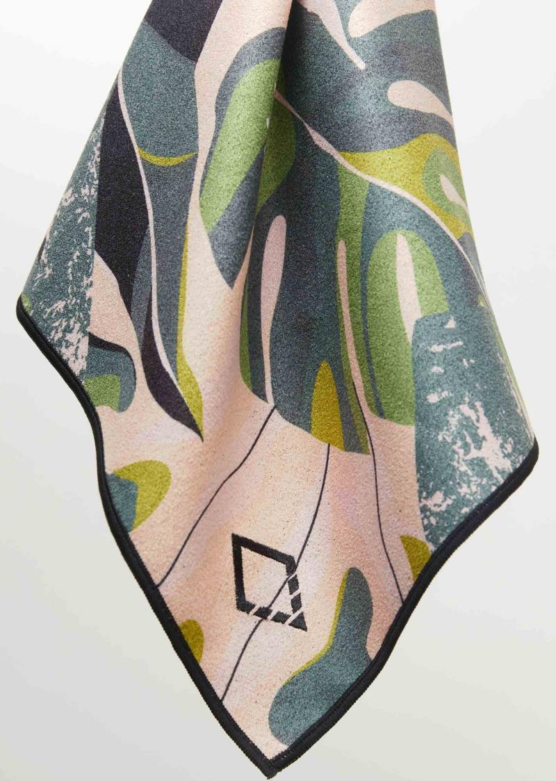 Hand Towel - monstera green pink 1