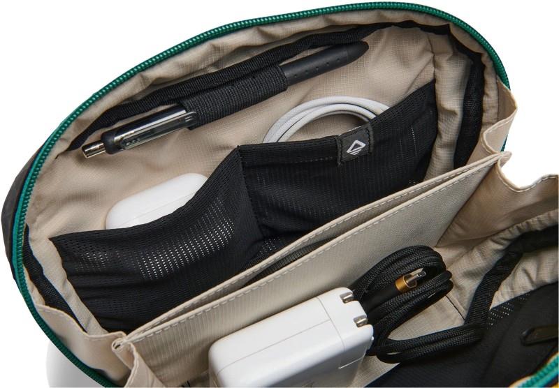 Traveler Tech Sling - raven black 1