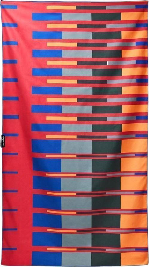 Ultralight Towel - 90s sitcom 1
