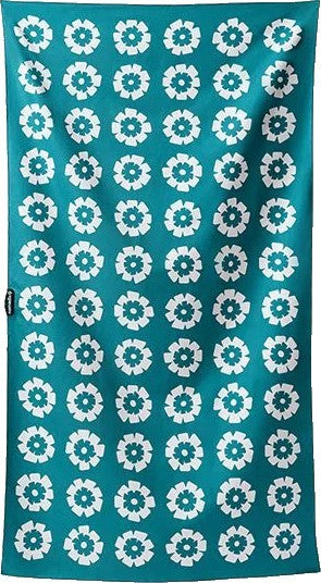 Ultralight Towel - fresh flowers teal ocean 1