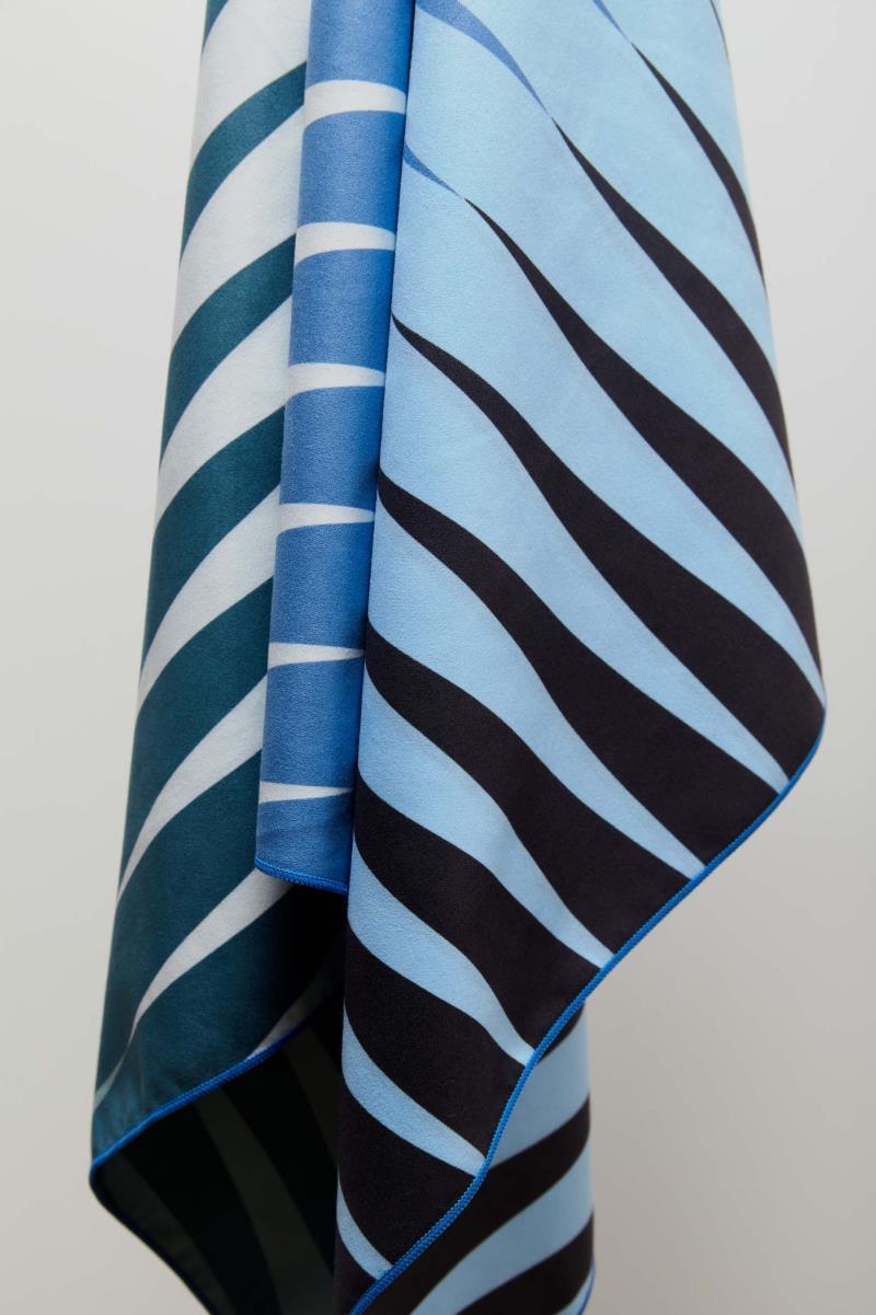 Ultralight Towel - heatwave blue green 1