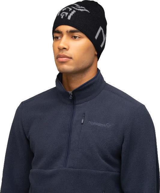 /29 Merinoull Logo Beanie - Caviar Melange 2