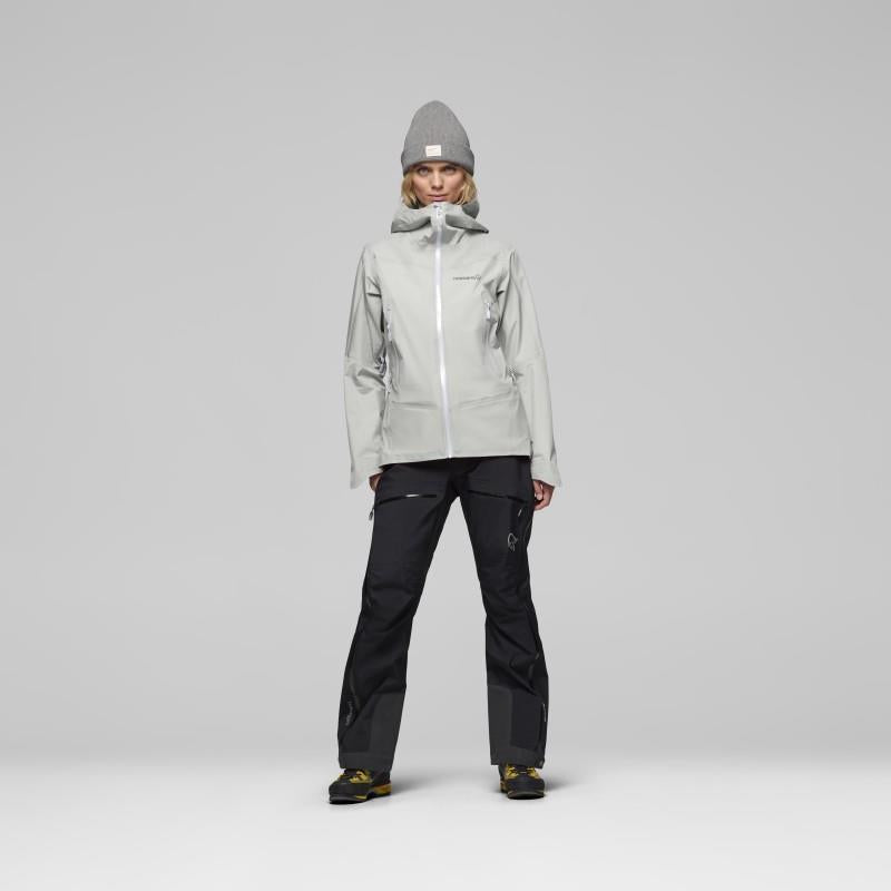 Falketind GTX Jacket - Womens - oatmeal 1