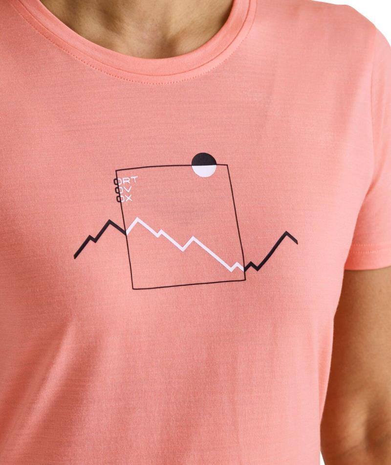 150 Cool Peak Focus T-Shirt - Womens - Blossom 5