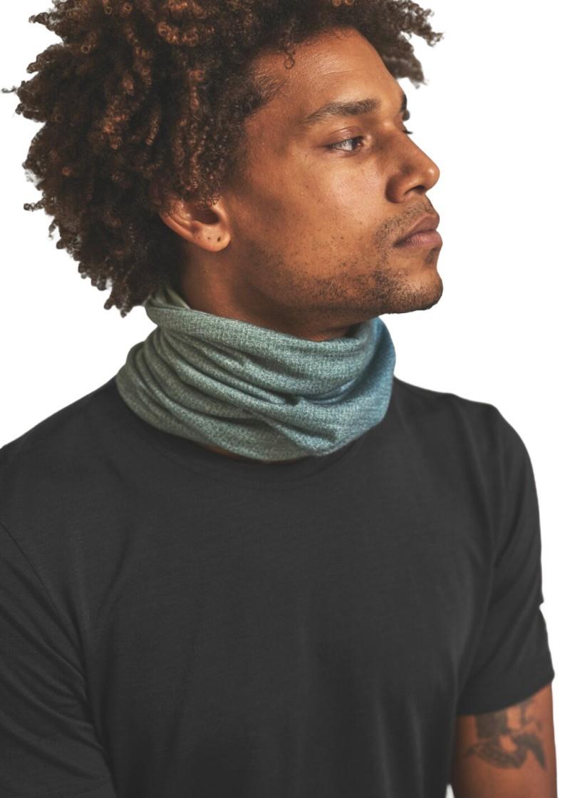 185 Merino Neckwarmer - aop green sage 1