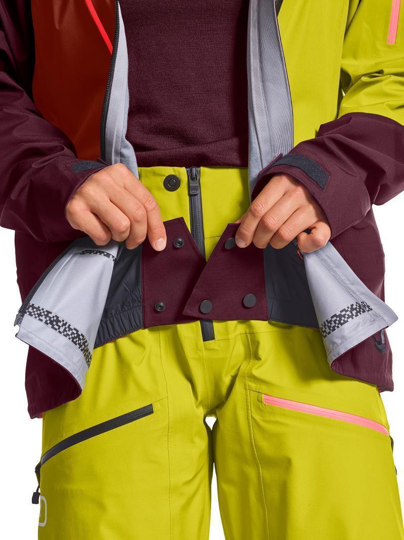 3L Deep Shell Jacket - Womens - Dark Wine 8