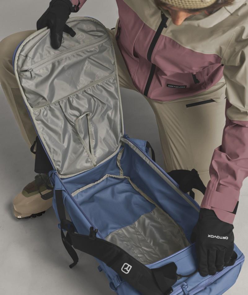Haute Route 38 S - blue nunatak 1
