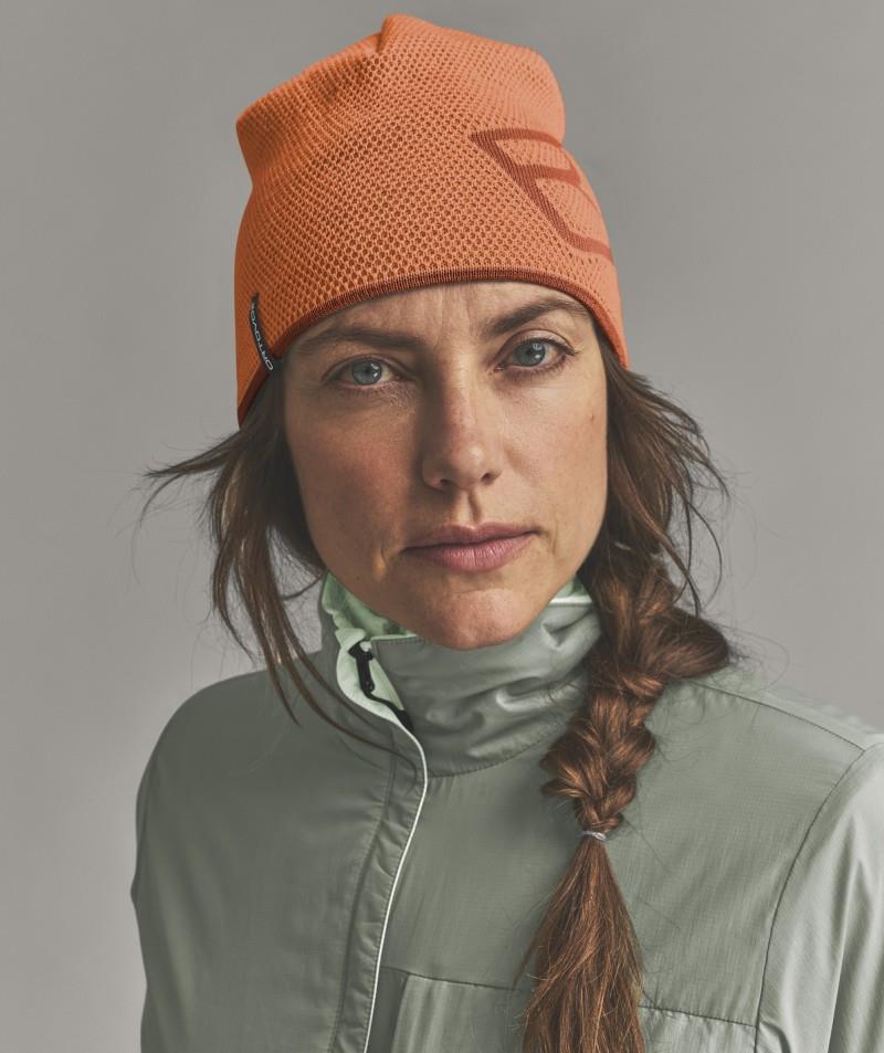 Merino Logo Knit Beanie - faded tangerine 1